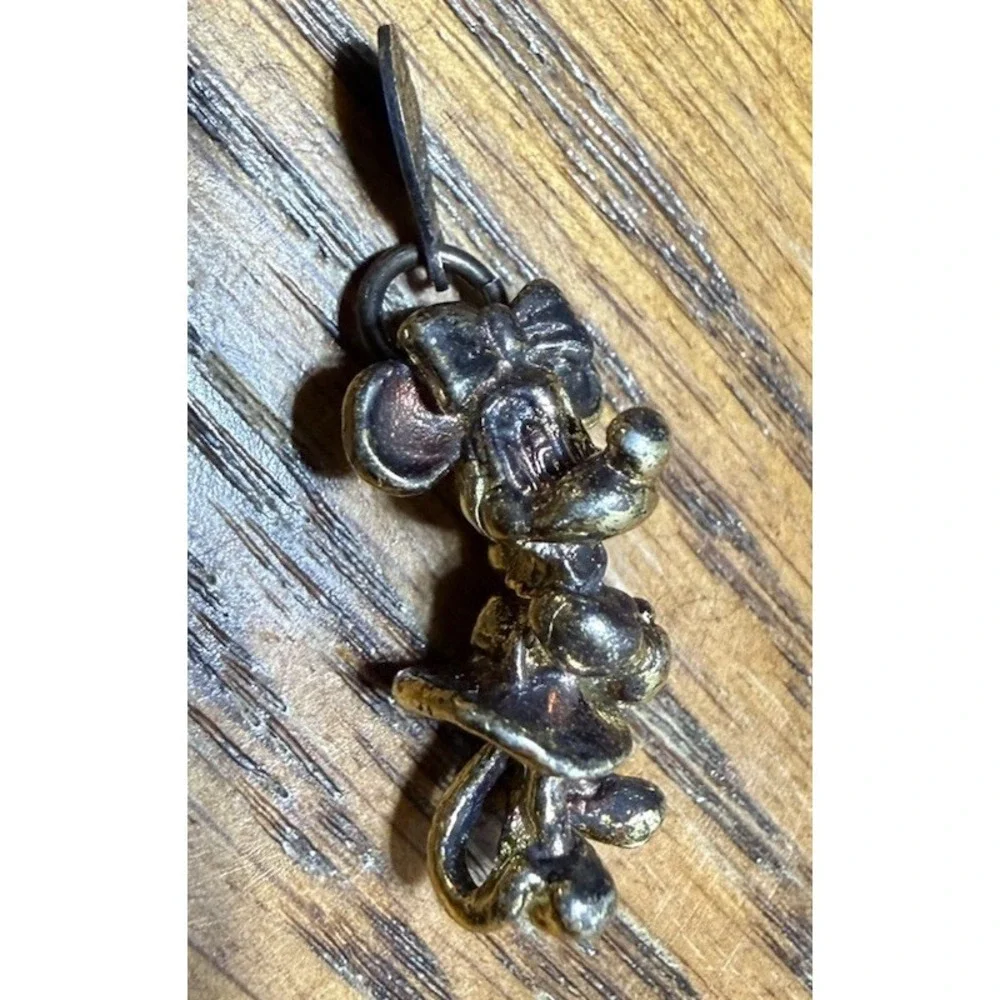 Vintage Disney Minnie Mouse 925 Sterling Silver Charm Cute Clasped Hands on Side